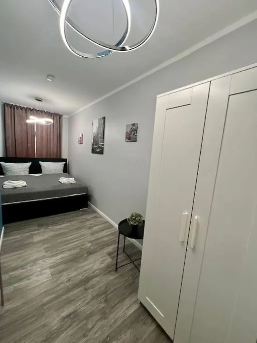 8 Personen Apartment Im Zentrum Berlin Germany